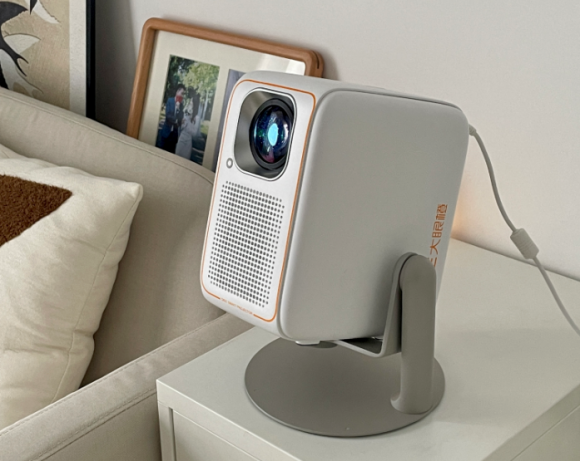 618最值得買的投影儀推薦，這3款大眼橙投影儀性價比超高