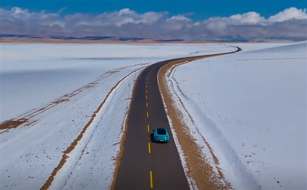 首臺！小米SU7 Max全程不充電穿越820公里羌塘無人區(qū) 打破全網(wǎng)高續(xù)航里程紀(jì)錄