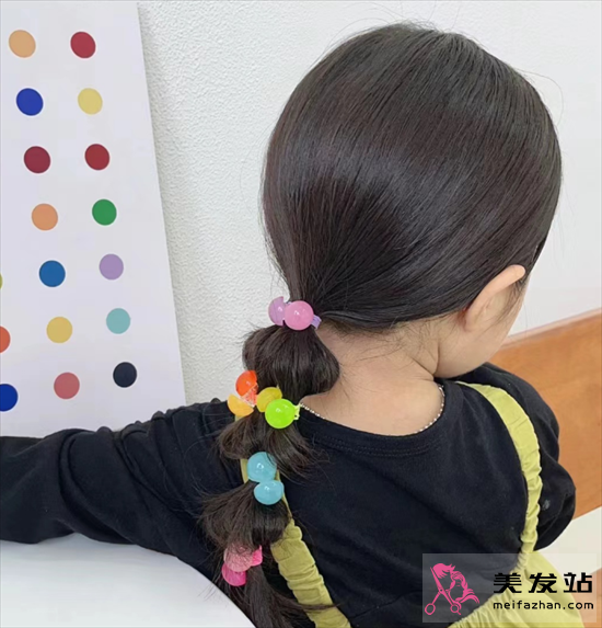 兒童個(gè)性泡泡辮 經(jīng)典清爽巨可愛
