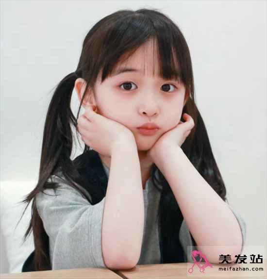 小女孩夏季扎發(fā) 可愛(ài)軟萌超百搭