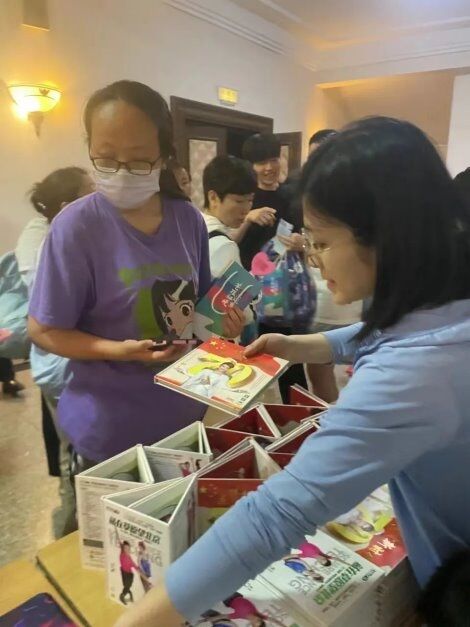 “花開四季”演唱會 烏蘭圖雅攜手烏拉蓋草原為觀眾準(zhǔn)備的禮物太貼心了