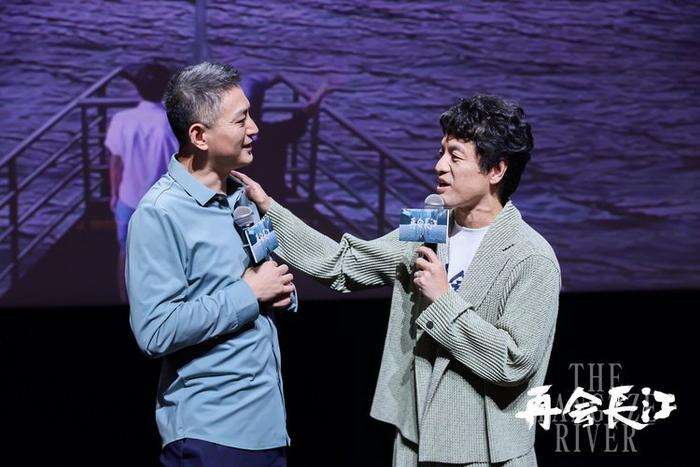 紀(jì)錄電影《再會(huì)長(zhǎng)江》明日全國(guó)公映 上海千人觀影活動(dòng)盛況空前