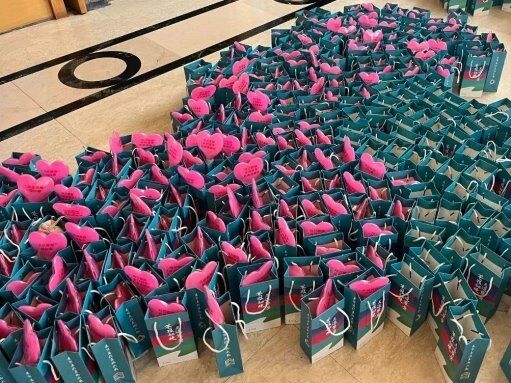 “花開四季”演唱會 烏蘭圖雅攜手烏拉蓋草原為觀眾準(zhǔn)備的禮物太貼心了