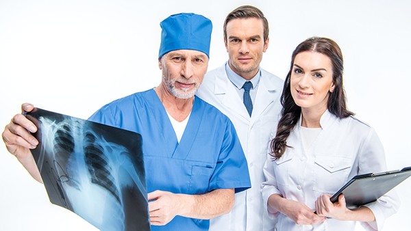 病毒感冒風(fēng)熱咳嗽吃什么