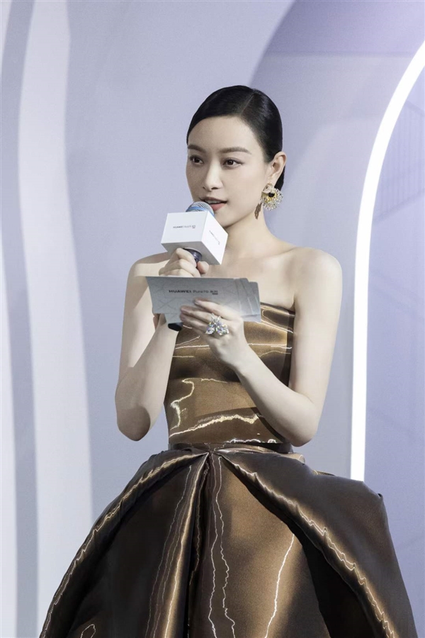 HUAWEI Pura 70銳意風(fēng)尚之夜登陸上海：何剛詮釋“銳意向前”品牌精神