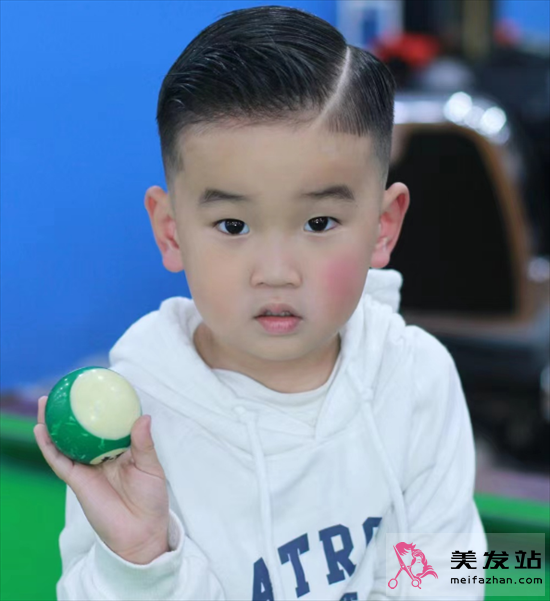 兒童最新發(fā)型推薦 夏季美式油頭發(fā)型 兒童最新發(fā)型推薦 夏季美式油頭發(fā)型