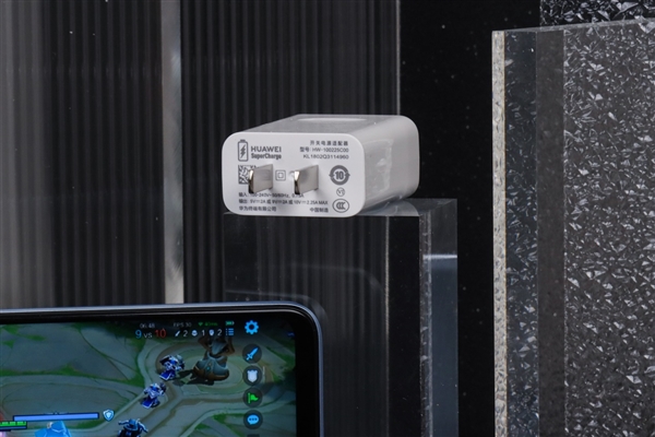 1199元起 華為暢享 70S發(fā)布：6000mAh華為巨鯨超能續(xù)航+暢享X鍵 千元機(jī)也有好體驗(yàn)