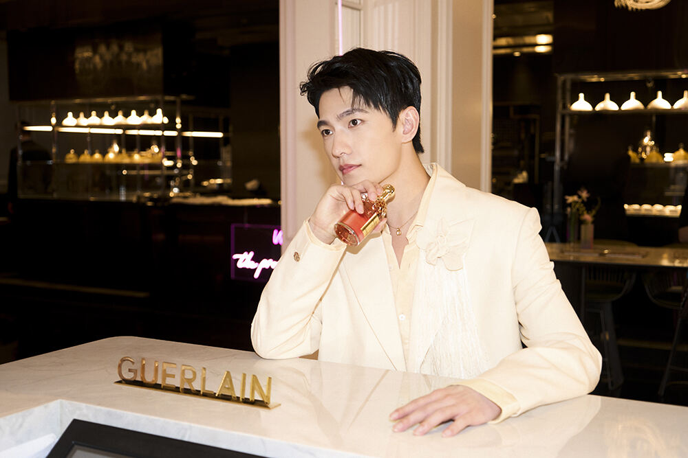 隨「蜂」入夏，尋香嬌蘭蜜境花園 法國嬌蘭攜手全球品牌代言人楊洋共度Bee Garden主題之宴