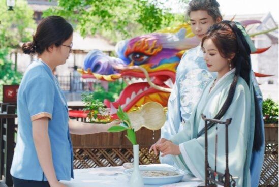 龍舟花燈船、非遺游園會、限定五黃宴……烏鎮(zhèn)景區(qū)端午活動上新