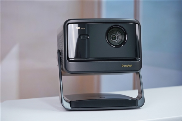 360°無(wú)死角旋轉(zhuǎn)！當(dāng)貝X5S Pro旗艦投影儀圖賞