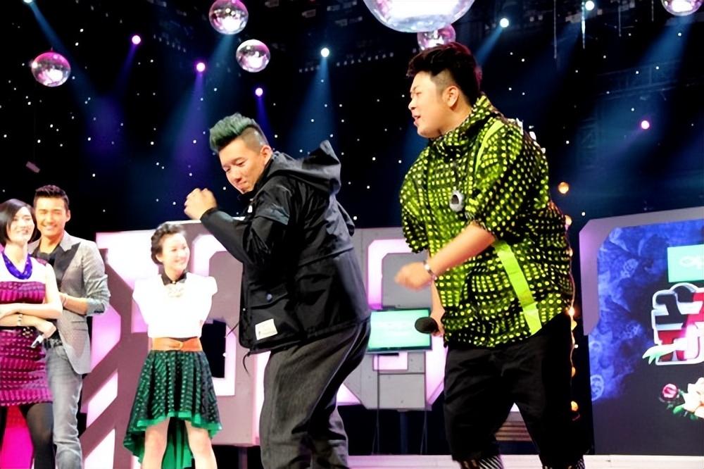 杜汶澤事件怎么樣,亂港藝人杜汶澤去日本做鴨 50