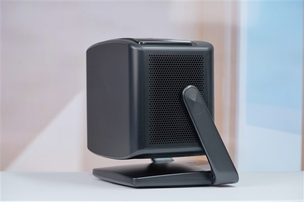 360°無(wú)死角旋轉(zhuǎn)！當(dāng)貝X5S Pro旗艦投影儀圖賞