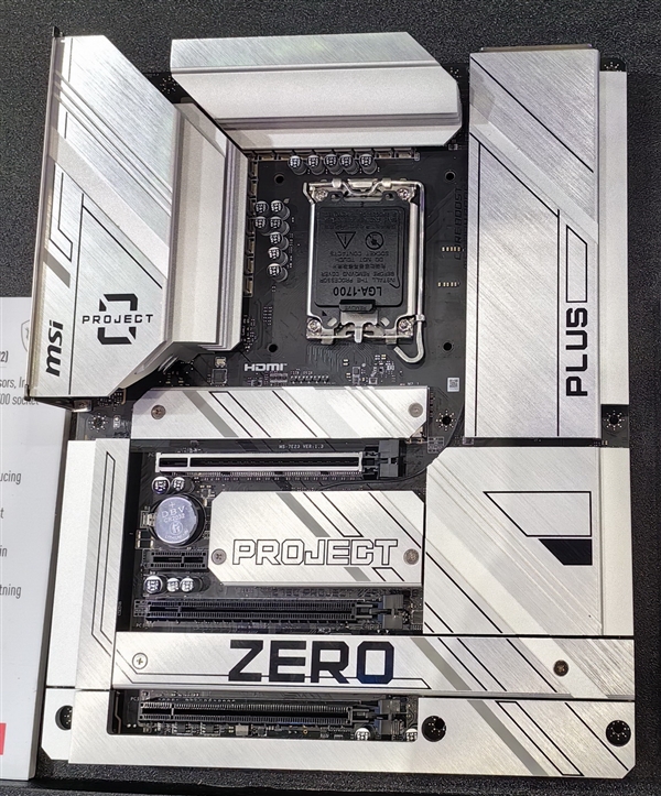 微星主板首秀CAMM2、Mini_CUDIMM兩大革命性內(nèi)存！下代普及四大徒手DIY設(shè)計