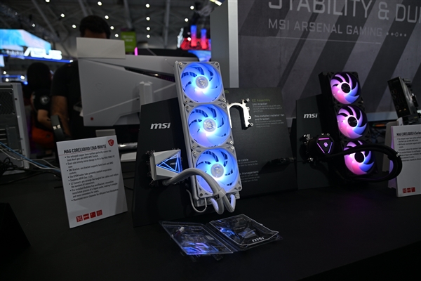 微星機電散新成果秀：優(yōu)雅堅固楓木、獨特雙層葉片