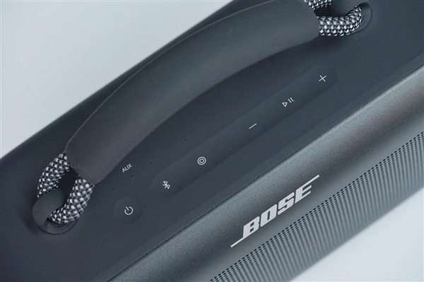 一次充電暢聽20小時(shí)！Bose SoundLink Max手提音箱圖賞