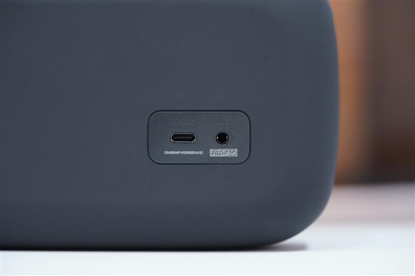 一次充電暢聽20小時(shí)！Bose SoundLink Max手提音箱圖賞