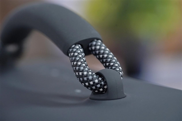 一次充電暢聽20小時(shí)！Bose SoundLink Max手提音箱圖賞