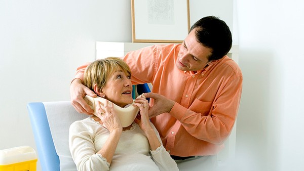 頸椎骨質(zhì)增生怎么回事兒