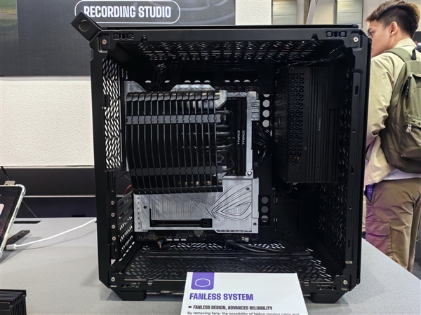 1100W電源不需要風扇！酷冷至尊做到了