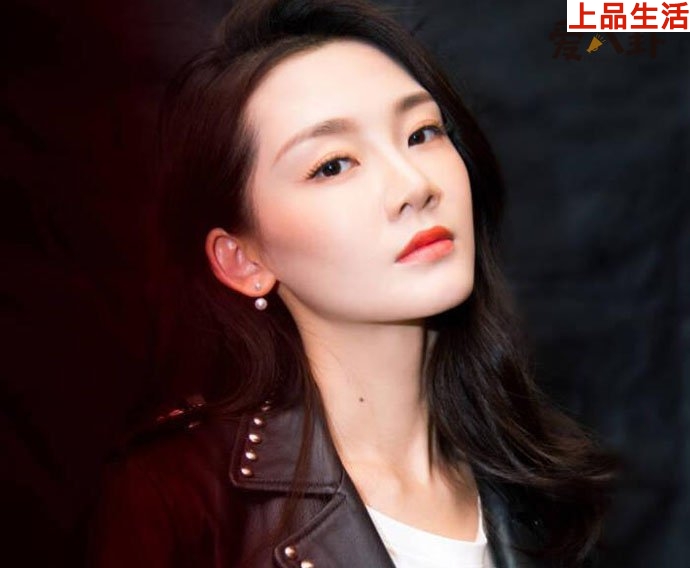 苗苗真實(shí)名字