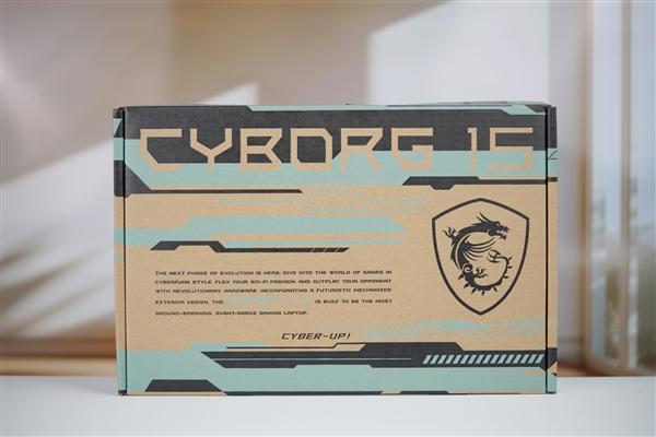 賽博機(jī)械風(fēng)十足！微星新款星影15 Air圖賞