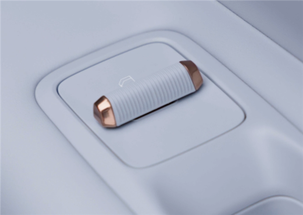 領(lǐng)克的純電車來了 想買極氪001的該糾結(jié)了