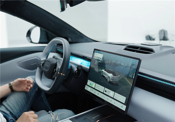 領(lǐng)克的純電車來了 想買極氪001的該糾結(jié)了