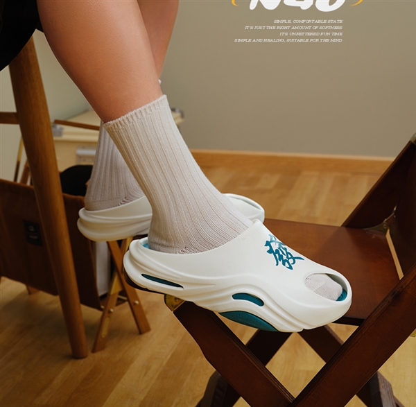 比門店立省150元！361° N40運(yùn)動(dòng)拖鞋大促：49元包郵到手