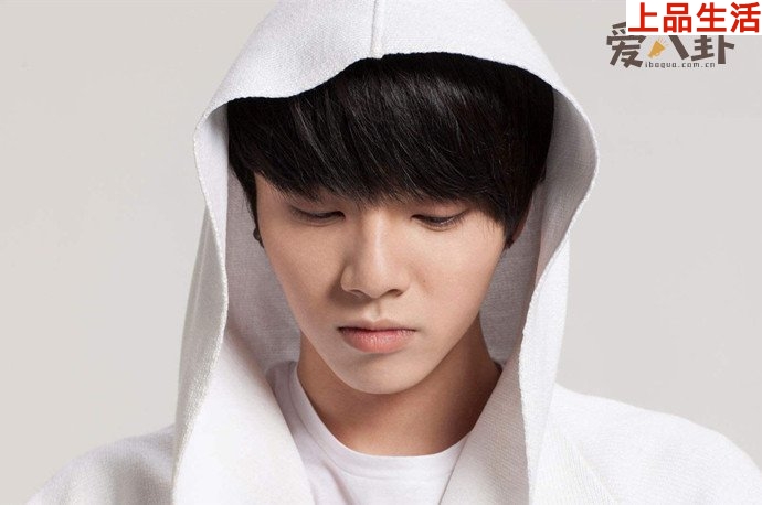 華晨宇出軌鄭爽？