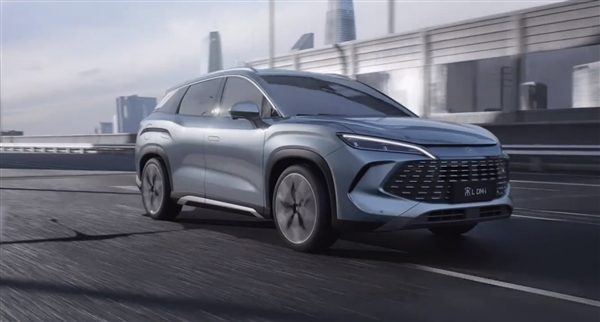 重磅炸彈來了！宋L DM-i高清宣傳片正式公布：比亞迪首款續(xù)航破2000公里的SUV