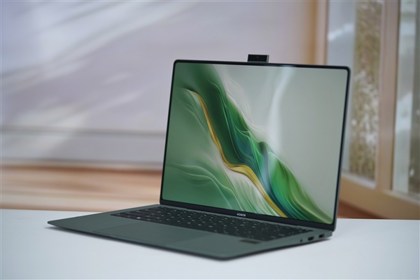 全球首發(fā)磁吸攝像頭！榮耀MagicBook Art 14圖賞