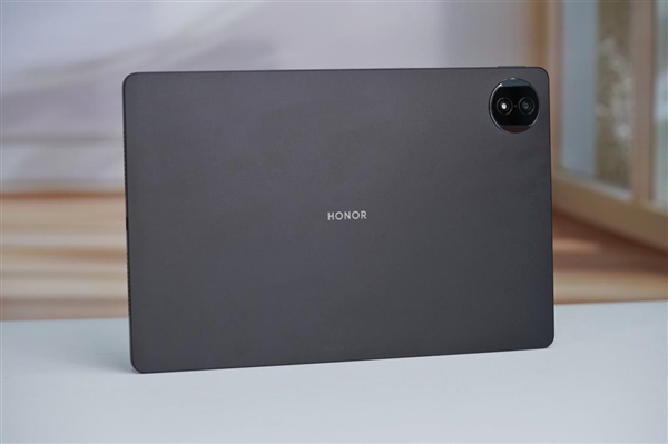 3K 144Hz OLED大屏！榮耀平板MagicPad2圖賞