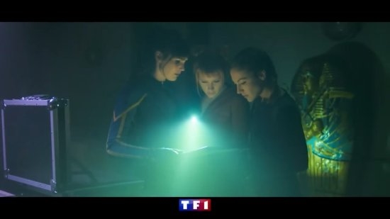 《貓眼三姐妹》真人劇預(yù)告首曝！三姐妹勇闖法國(guó)