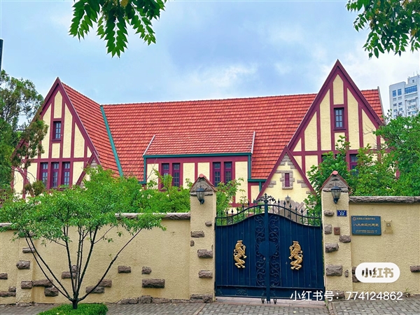 沈騰新作《抓娃娃》的西虹市藏在青島：八大關(guān)、里院看你去過幾個