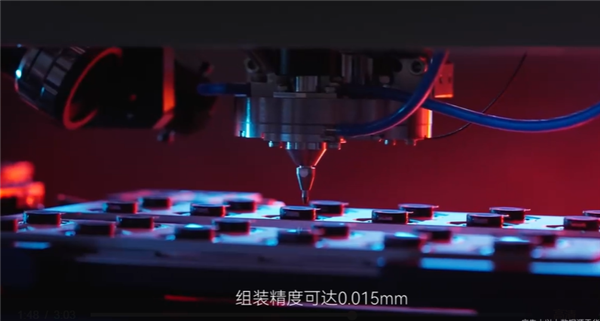 “恒星”是怎樣練成的？微米級精工 華為深度揭秘伸縮鏡頭誕生過程