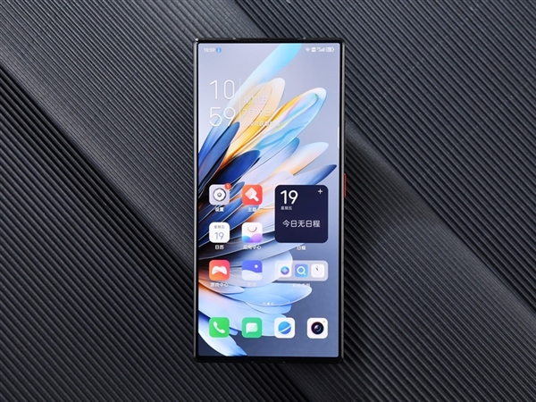 強(qiáng)真全面屏旗艦！努比亞Z60 Ultra領(lǐng)先版上手