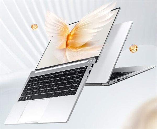 機械師創(chuàng)物者15N 2024筆記本開啟預售：i7-13620H首發(fā)僅3499元起