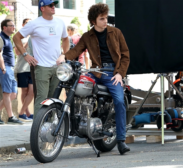 甜茶變身詩(shī)人歌手