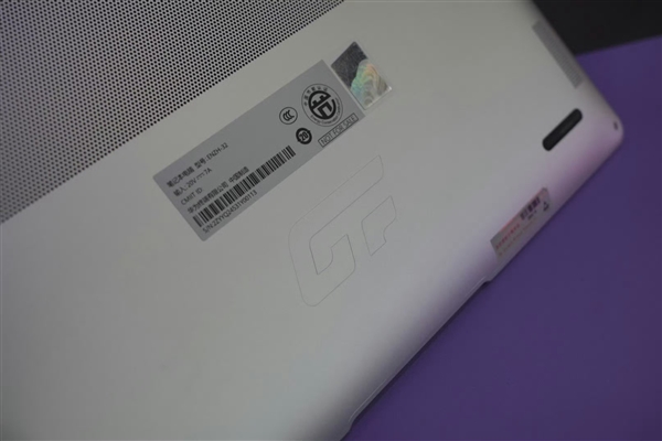 大變化！華為首款高性能本外觀細(xì)節(jié)曝光：帶有GT標(biāo)識(shí) 發(fā)光Logo