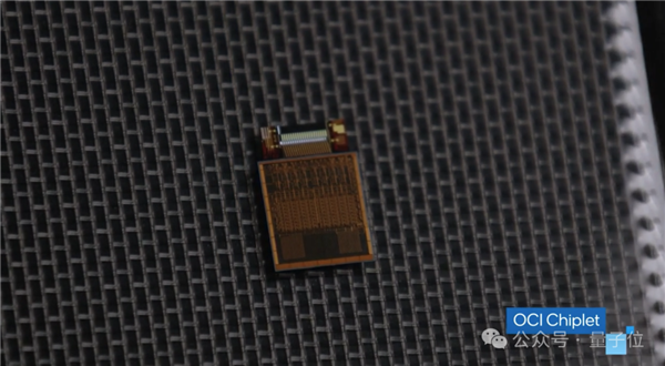 CPU、GPU的互連從1米飆至100米 英特爾：你相信光嗎？