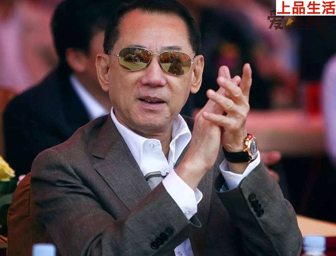 楊受成與前妻離婚的原因