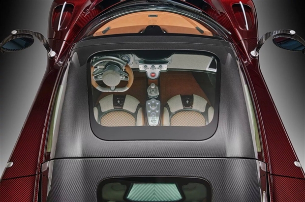 賣(mài)2400多萬(wàn)的超跑！帕加尼Utopia敞篷版官圖發(fā)布：買(mǎi)到不舍得開(kāi)