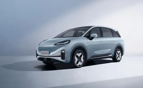 續(xù)航500KM、自帶側滑門！極狐考拉S官圖發(fā)布：8月7日上市