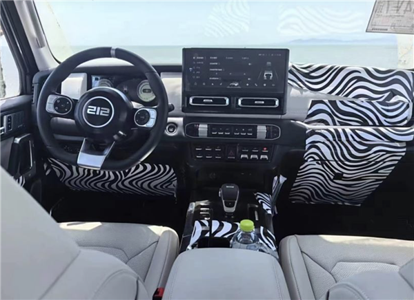 2.0T+8AT 全新一代212上市定檔：國產(chǎn)硬派越野元老迎春天