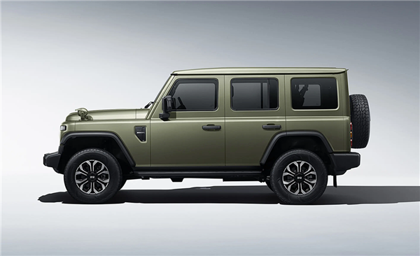 2.0T+8AT 全新一代212上市定檔：國產(chǎn)硬派越野元老迎春天