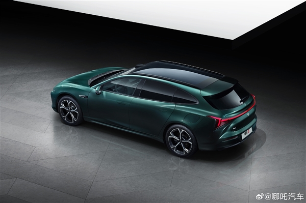 全球唯一超級(jí)增程C級(jí)智能獵裝轎車！哪吒S獵裝車官圖公布