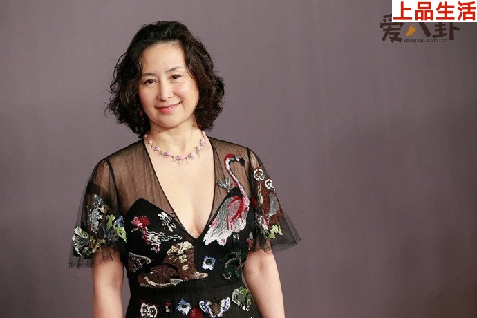 二太大女兒何超瓊成接班人？