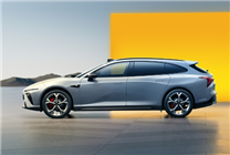 全球唯一超級(jí)增程C級(jí)智能獵裝轎車！哪吒S獵裝車官圖公布