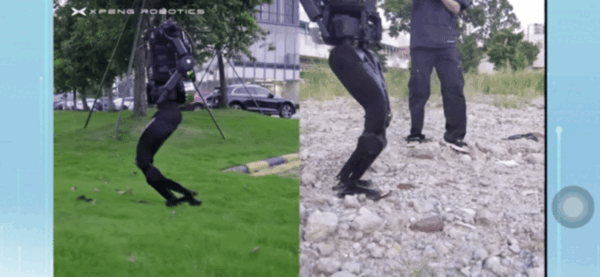 小鵬全新機器手首次亮相！鋼鐵助理幫何小鵬下單小鵬Mona M03