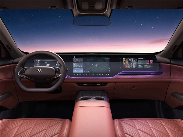 暢銷的燃油SUV之一！新一代長安CS75 PLUS量產(chǎn)下線